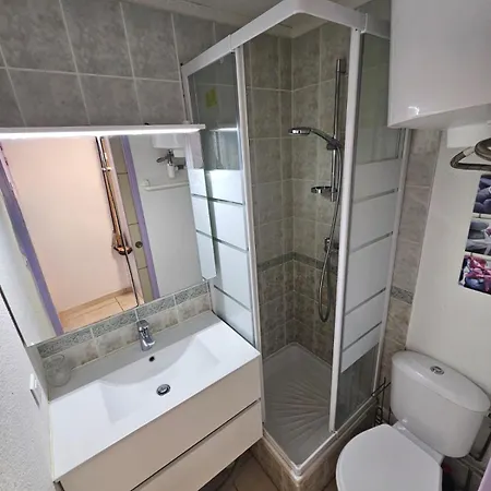 659 2 Pers Port Soleil Piscine Privee Апартаменты *