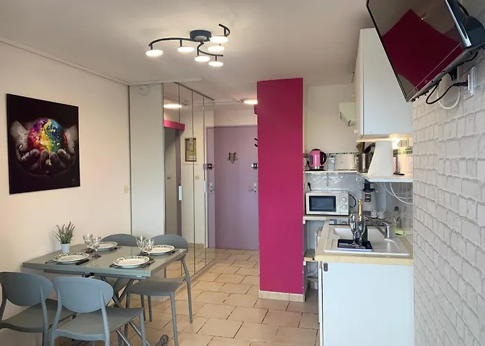 659 2 Pers Port Soleil Piscine Privee アパート アグド